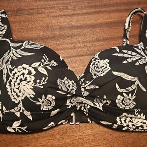 Lands' End Black and White Floral Bikini Top